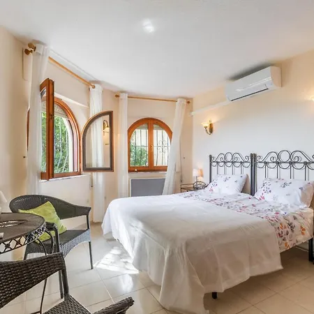 Vista Ibiza Villa *